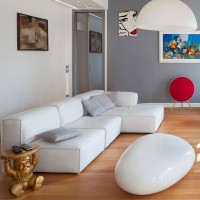 Driade Koishi decorative pouf table