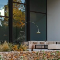 Vibia OUT 4270 lampada da terra led