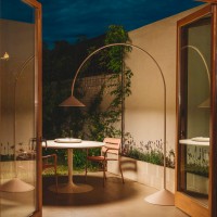 Vibia OUT 4270 lampada da terra led