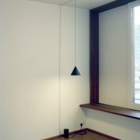 Flos String Light Cone and floor switch black
