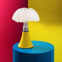 Martinelli Luce Pipistrello Pop table lamp