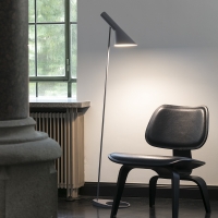 Louis Poulsen AJ Floor lamp