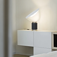 Flos Taccia Small lampada da tavolo in vetro