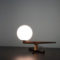 Artemide Yanzi Tavolo LED Lampada da Tavolo Ottone Vetro Neri&Hu