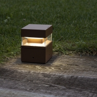 Lombardo Tok Q 15cm paletto da terra quadrato per esterno led IP66