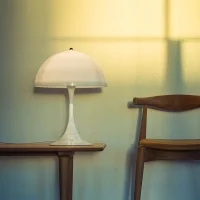 Louis Poulsen Panthella 400 classic table lamp Louis Poulsen Panthella 400 classic table lamp
