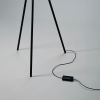 DCW Iris Tripod floor lamp