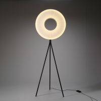 DCW Iris Tripod floor lamp