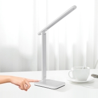 Alcapower Vera table lamp with wireless charger