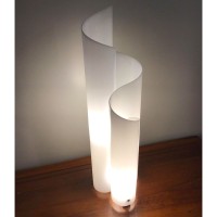 Artemide Mezzachimera Lampada Da Tavolo Classica in Metacrilato