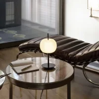 Kdln Kushi 10th lampada da tavolo