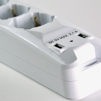 FAI Table Multiple With Switch 5 Universal Plug Sockets 10/16A