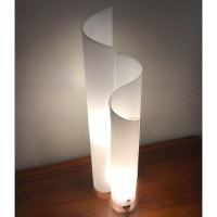 Artemide Mezzachimera Classic Table Lamp in Methacrylate By