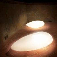 PAN Stone Lampada da Terra Bianca per Esterno a Luce Diffusa