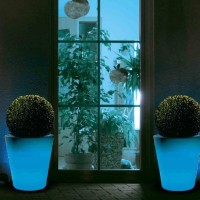 PAN Happy Round Pot Garden Floor Lamp LED RGB with Battery