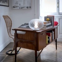 Oluce Recuerdo LED Glass Table Lamp By Mariana Pellegrino Soto
