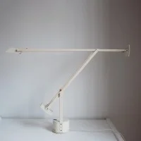 Artemide TIZIO Table Lamp White by Richard Sapper Artemide TIZIO Table Lamp White by Richard Sapper