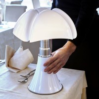 Martinelli Luce Minipipistrello Cordless Ricaricabile By Gae Aulenti