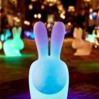 Qeeboo Rabbit XS Lampada LED RGB a Batteria da Interno