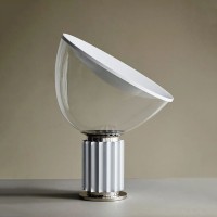 Flos Taccia LED 28W lampada da tavolo in vetro argento
